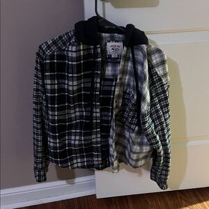 NWOT American Eagle Flannel Hoodie Crop